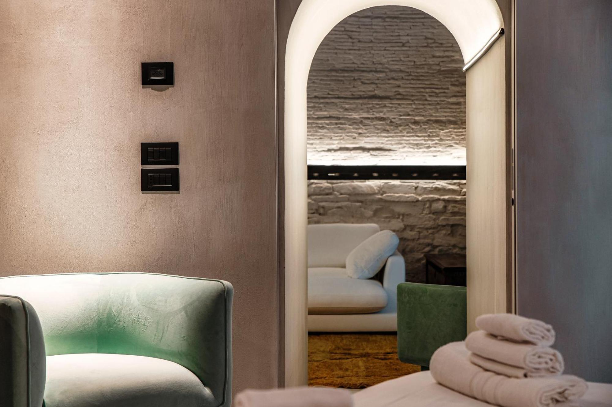 Suites Lorodellago Como - The House Of Travelers المظهر الخارجي الصورة
